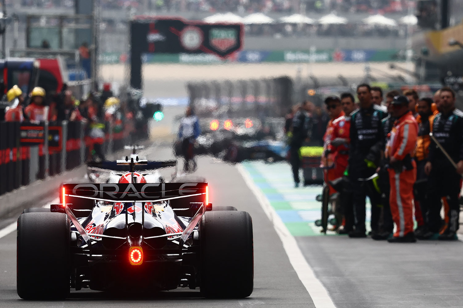 GP Gran Bretaña 2025: el fallo de software de la FIA que causó el caos con el safety car